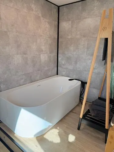 דירה Duplex Vernieuwd Appartement Dujardin Bubbelbad *